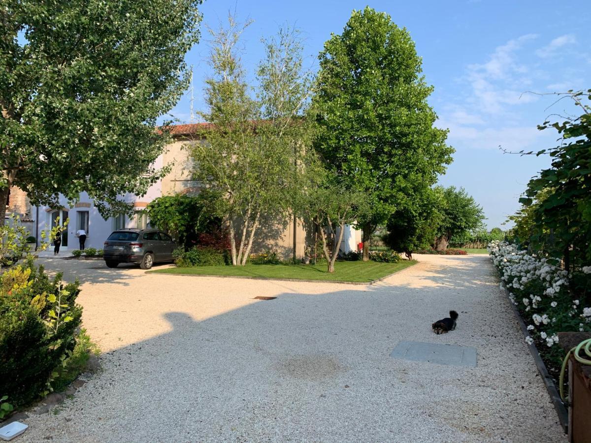 B&B Nonna Teresa Roverbella Buitenkant foto